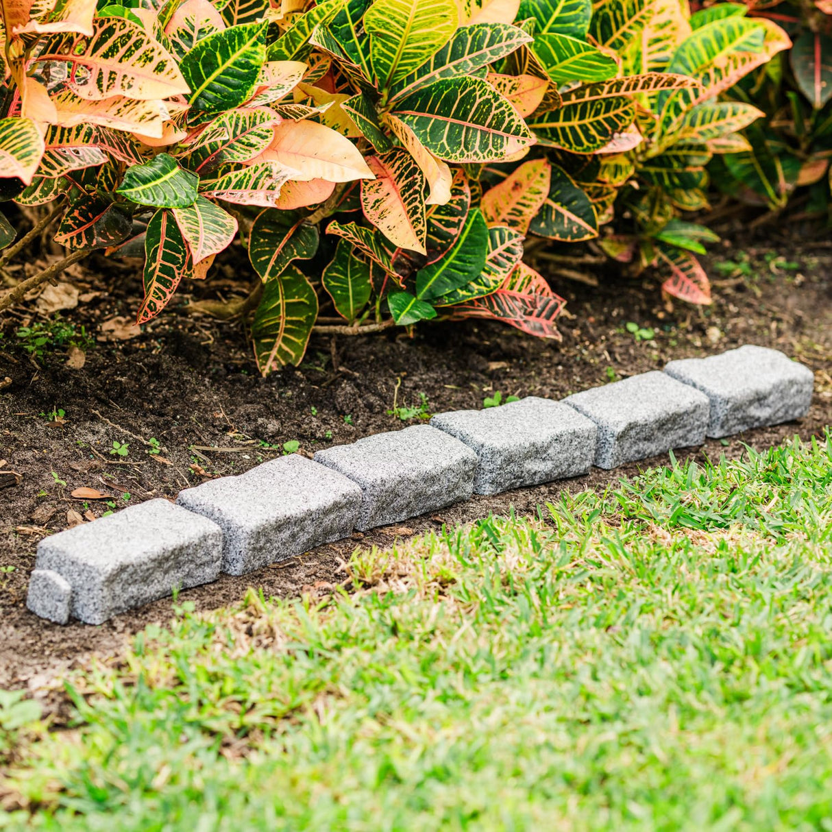 Beuta Landscape Edging | Garden Edging Border | Polyrock Bricks for Lawn Edging, Flower beds, Pathways & Yard Edging– 4 Packs | Each Section Has 6 Bricks 48" L x 4" W x 2.25" H | 12 Spikes |Greystone