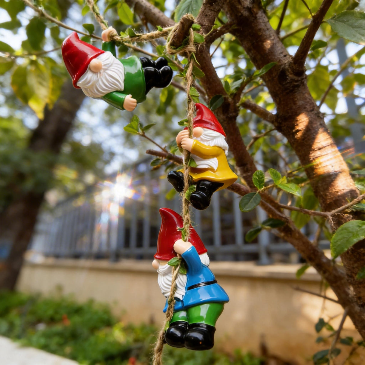 QCF Garden Gnomes Hanging Solar Lights, 3-Pack Climbing Rope Gnome Statues with LED Lantern, Resin Outdoor Decor for Yard Patio Door Tree Fence Wall, Housewarming Gifts for Women Mom Grandma
