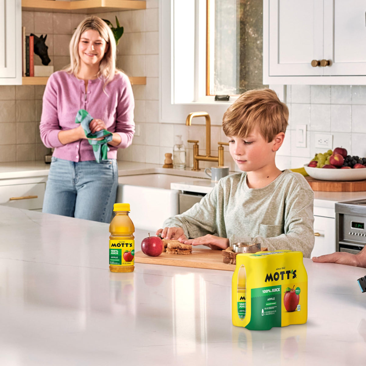 Mott's 100% Original Apple Juice, 8 Fl Oz Bottles, 24 Count (4 Packs Of 6), 2 Servings Of Fruit, 100% Fruit Juice, Gluten-free, Caffeine-free, Kosher, Contains No Artificial Colors Or Sweeteners