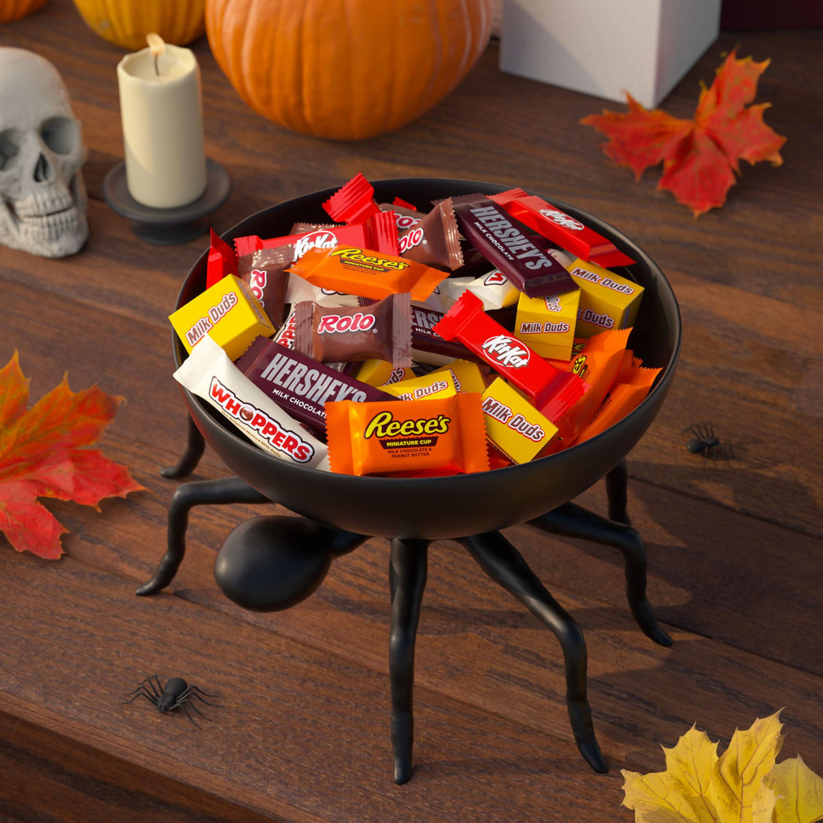 Hershey's Assorted Chocolate Halloween Candy Bulk Variety Pack, 35.93 oz