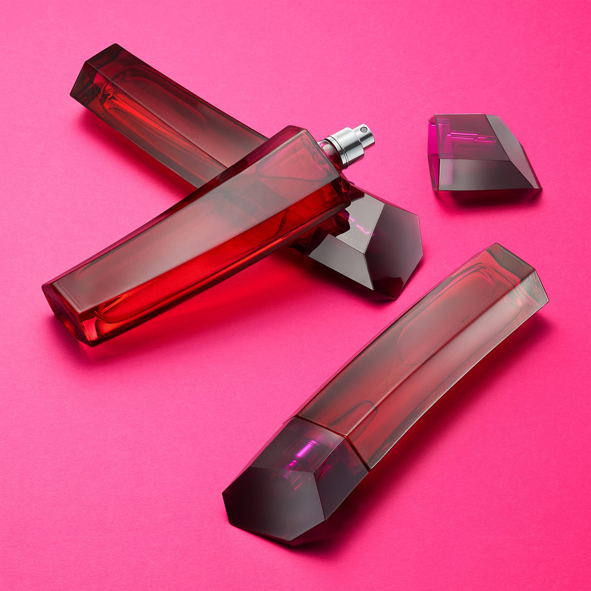 Escada Magnetism Eau de Parfum – Floral Women's Perfume – With Notes of Rose & Vanilla – Long Lasting Fragrance