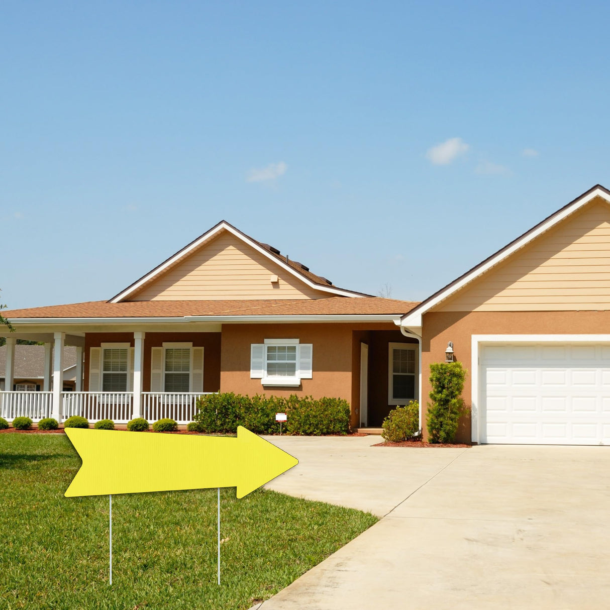 Yellow Arrow Signs with Stakes 16 x 5 Inches,This Way Directional Arrow Yard Signs,Christmas Party,Wedding Yard Signs, Birthday Party Signs (20)