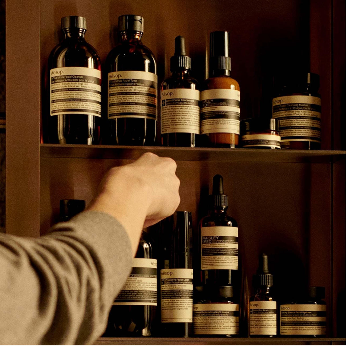 Aesop Rind Concentrate Body Balm | Soften & Smooth Skin | Uplifting Citrus Aroma & Nourishing Nut Oil Extracts | 16.9 oz / 500 mL