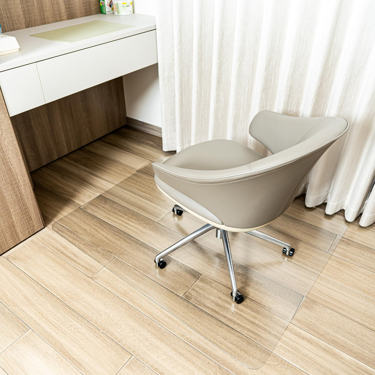Lociciwayo Desk Chair Mat for Hardwood Floor, Plastic Floor Protector Mat with Non-Slip Texture, Rectangle Hard Floor Computer Chair Mat with Milled Edge (40"x48" inch)