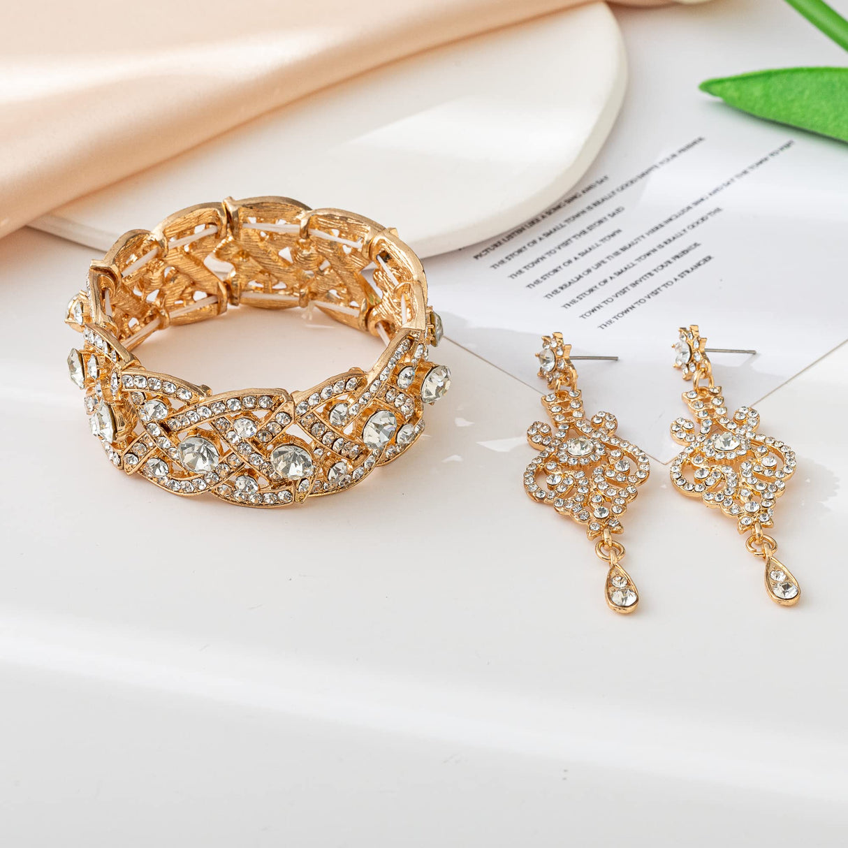 Paxuan Womens White Clear Rhinestone Crystal Wedding Bridal Bridesmaid Bracelet Jewelry Link Tennis Bracelet