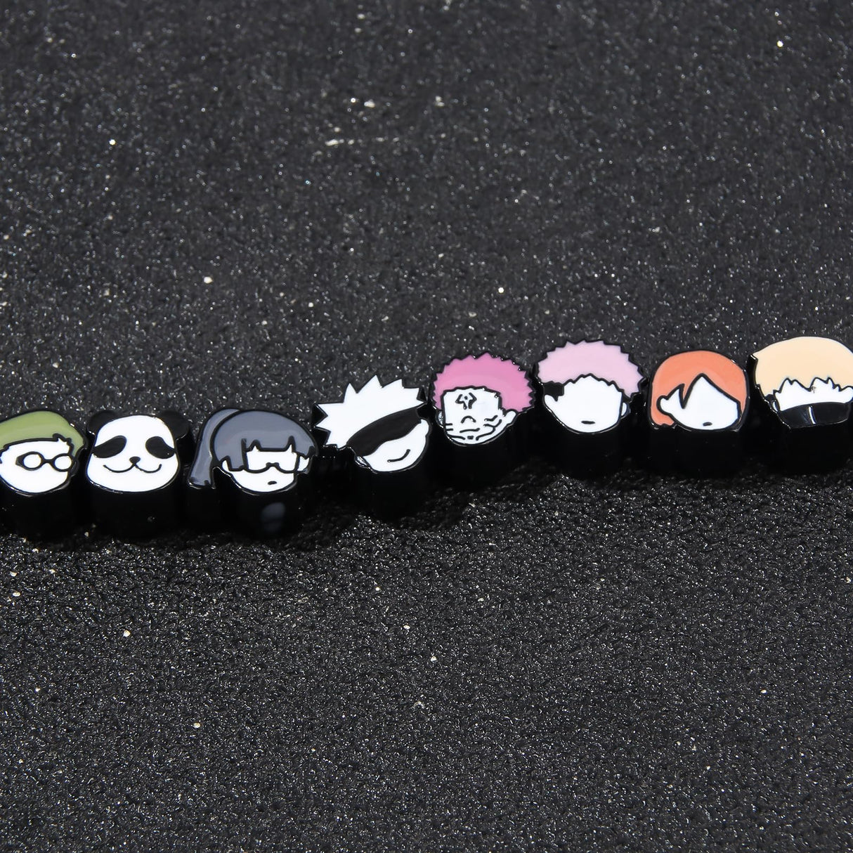 SONGCHANGJEWELRY DIY JJK Charm Bracelet Gifts – 9 Mini Anime Faces in Chibi Style – Gojo, Yuji, Sukuna, Panda & More – Removable Alloy Chain for Fans and Collectors