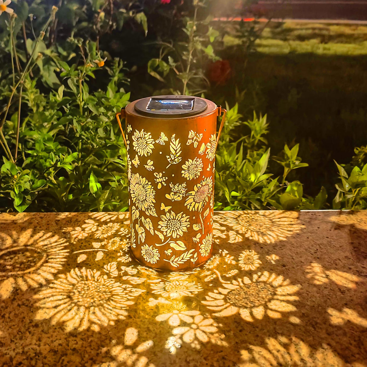 ANYTALK 2Pack Sunflower Solar Lanterns Outdoor Waterproof, Birthday Gifts for Women Mom Grandma, Hanging Solar Lights for Yard, Patio, Porch, Garden Decor, Christmas Gifts for Her/Him