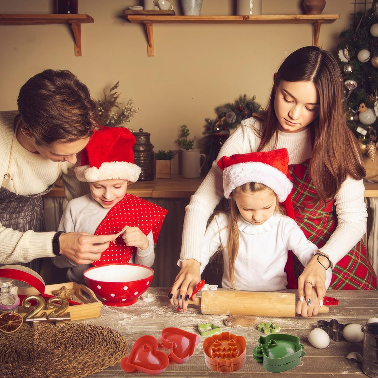 9PCS Mini Hand Pie Molds, Christmas Dough Presser Pocket Pie Molds Fits All Kinds of Festivals and Parties (Multicolor Green, mini)