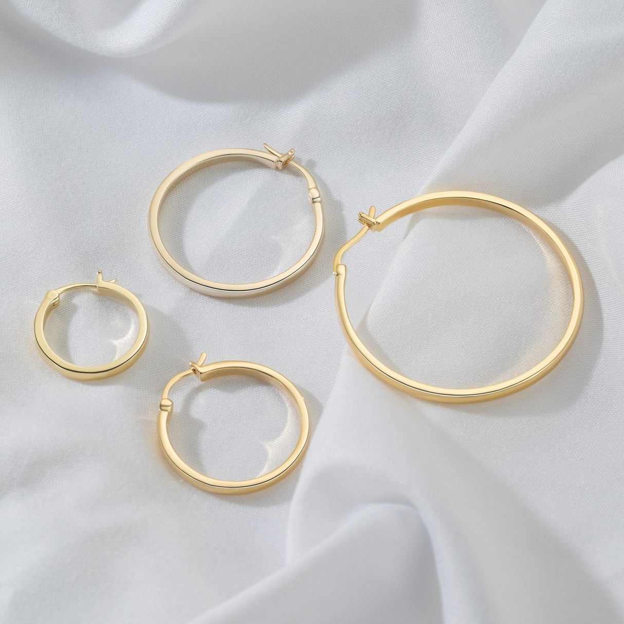 Aidomiya 14K Gold Hoop Earrings for Women 14K Gold Earrings for Women Gold Hoop Earring for Womens Hoops Understated Elegance with Smooth Lines Hoops Earring for Womens 20/25/30/40mm (30mm)