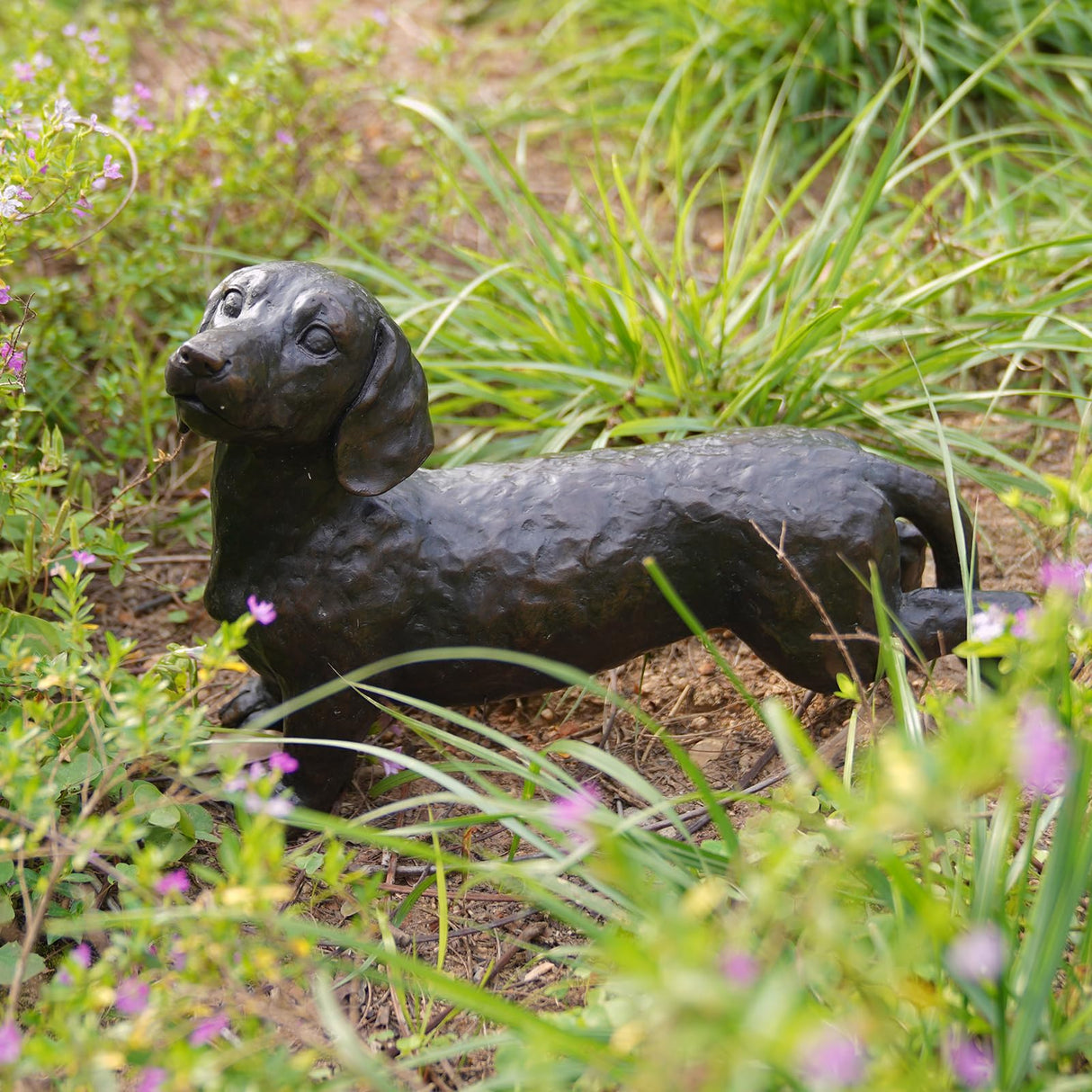 LC LCdecohome Dog Statues Outdoor Dachshund Décor - Wiener Dog Garden Statue Made of Resin Material Sausage Statue Dark Brown 12.75 * 4 * 8.5 inch for Patio Lawn Yard Porch Garden Gift Figurine