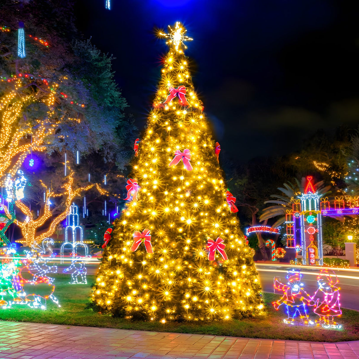 SAUIRS 403FT 1000 LED Christmas Lights Outdoor String Lights with 8 Modes Timer Waterproof Fairy Light Plug in for Outside Indoor Party Xmas Palm Tree Yard Wedding Decorations(Warm White)