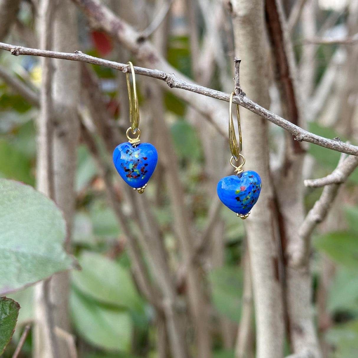 Handmade Murano Glass Heart Earrings for Women, Gold-Plated Drop Earrings, Lightweight Romantic Jewelry for Women, Anniversaries, Birthdays, Everyday Wear(Blue)
