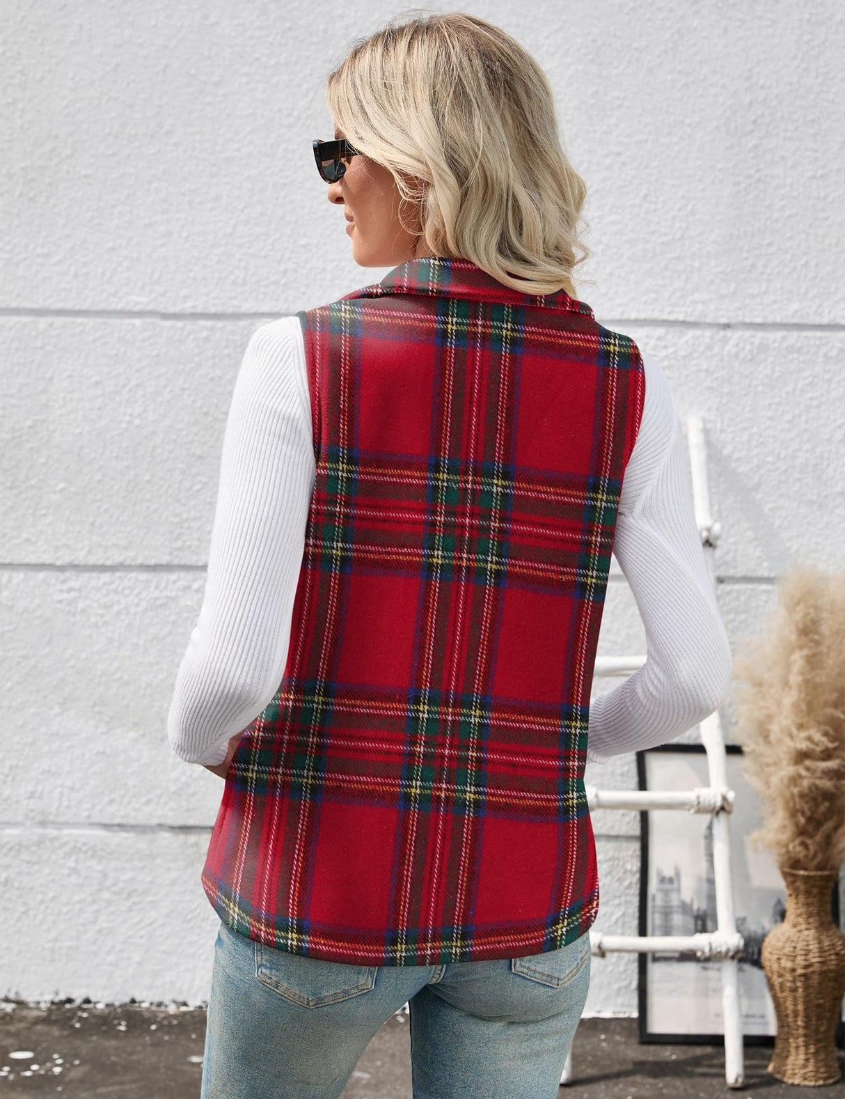 Rapbin Women's Dressy Casual Christmas Vest Cherckered Waistcoat Coat Sleeveless Jacket Vest Tops with Pockets