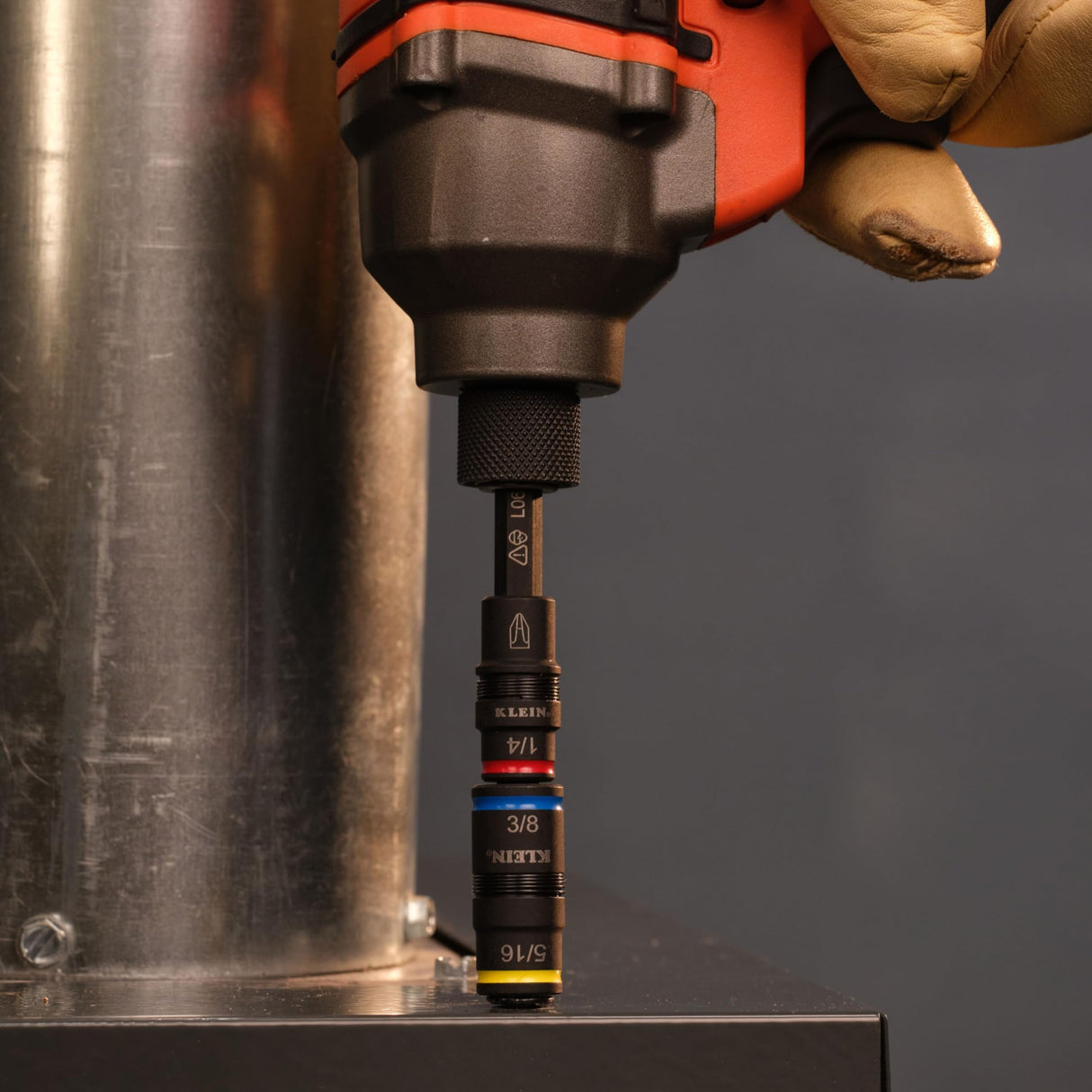 Klein Tools 32517HD KNECT 17-in-1 Impact-Rated Hybrid Screwdriver/Nut Driver, Magnetic, Flip Socket, 11 Bits, 3 Nut Drivers, Bit Holder, Square Adapter