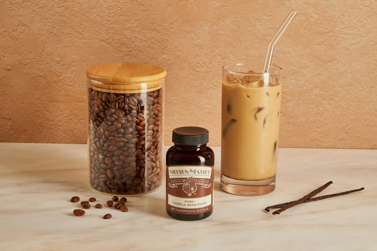 Nielsen-Massey Pure Vanilla Bean Paste for Baking and Cooking, 4 Ounce Jar