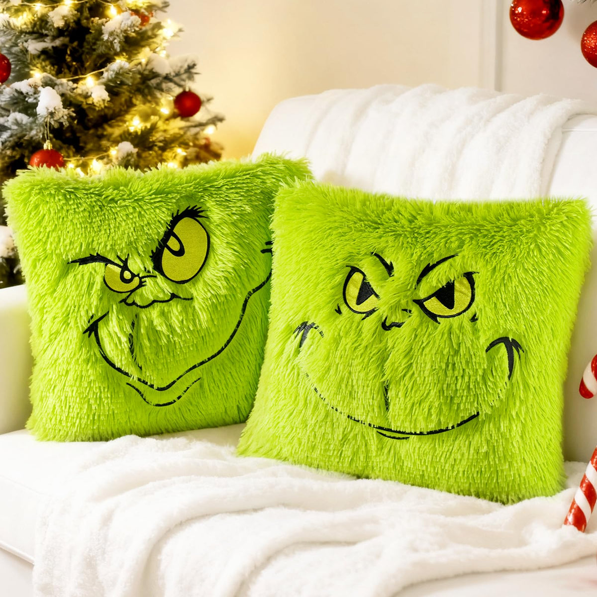 eowvsio 2PCS Chrismas Pillow Covers 18x18 inch,Green Xmas Throw Pillow Cases,Chrismas Decor Soft Plush Faux Fur Wool Couch Cushion Case for Chair Sofa Bedroom Living Room