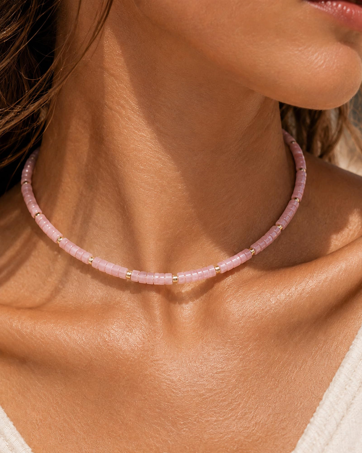 MIDDLUX Natural Rose Quartz Heishi Choker Necklace for Women, Pink Gemstone Beaded Necklace with Gold Accents, Adjustable Layered Beach Necklace, Minimalist Boho Jewelry Gift for Her
