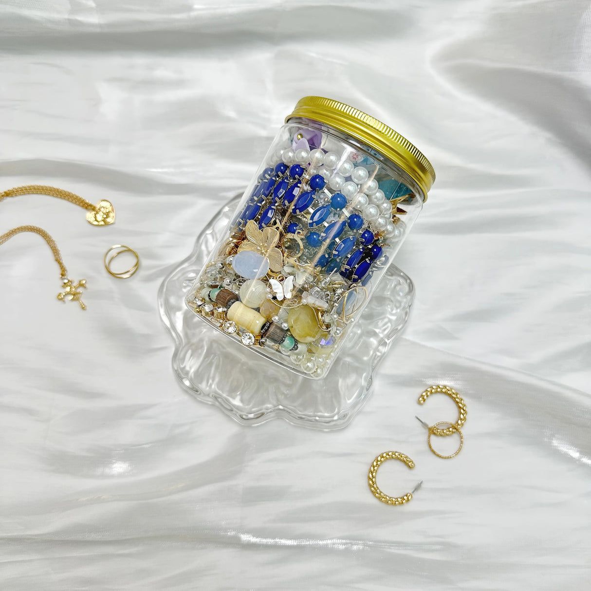Swytaris 45-50 pcs Mystery Jewelry Jar, Mixed Surprise Jewelry Set for Woman Includes Necklaces, Earrings, Rings, Bracelets and Hair Accessories, Unique Anniversary Birthday Friendship Gift for Her