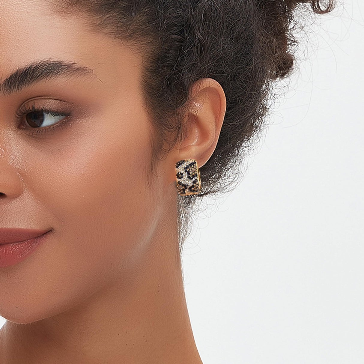 Z ZACHÉ Shinny CZ Leopard Print Earrings Geometry Square Hoop Earring Statement Huggie Earrings For Women Jewelry
