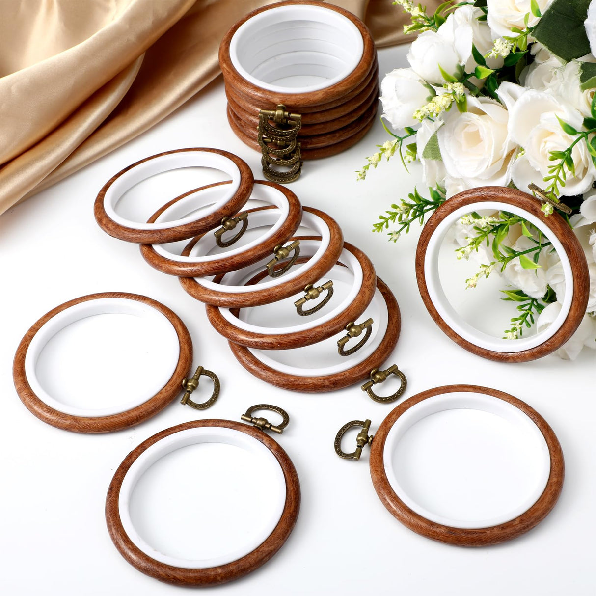 Burbell 15 Pcs 3 Inch Round Embroidery Hoops Frame Circle Rubber Hoops Ring Display Cross Stitch Ornament Imitated Wood Frame Kits for Christmas Halloween Craft Sewing DIY Hanging Gifts