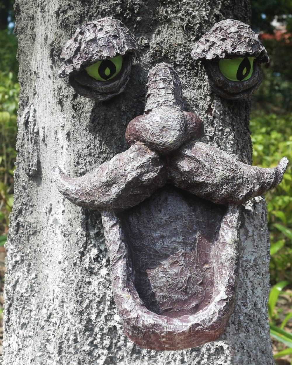 jinhuoba Tree Face Decors Wild Bird Feeders, Whimsical Big Eyes Old Man Face for Tree Hugger Yard Art Outdoor Garden Sculptures