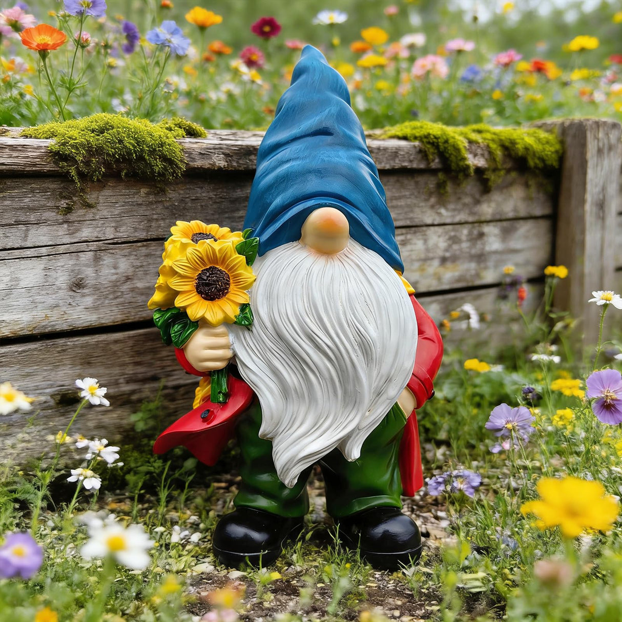 Bezseili Garden Gnome Outdoor Sunflower Faceless Gnome Statue - Funny Garden Decor for Patio, Lawn, Yard, Balcony, Indoor Home Office Shelves Figurines Ornament Decorations, Mom Grandma Sisters Gifts