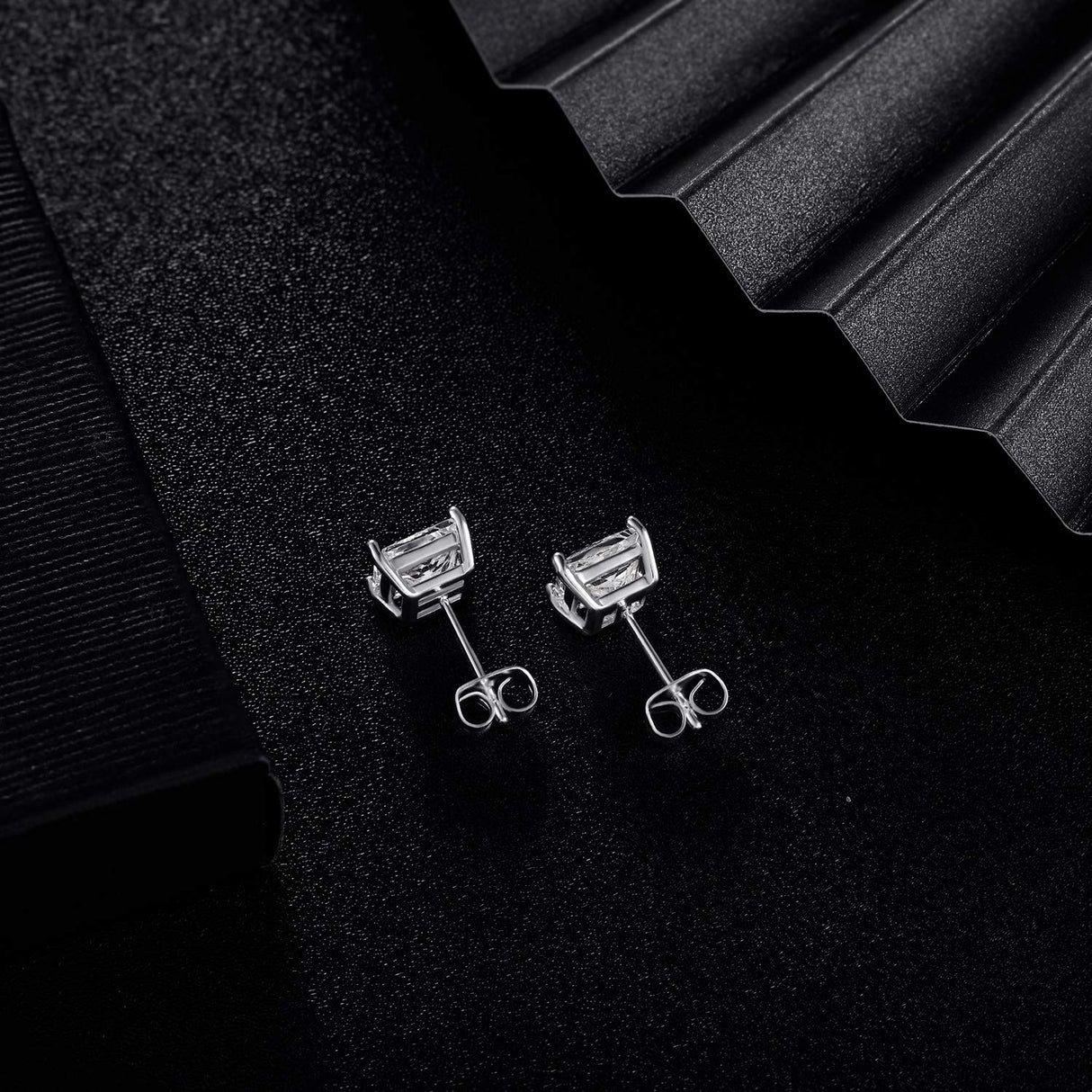 MDFUN Princess Cut Cubic Zirconia Stud Earrings for Women Men,5 Pairs