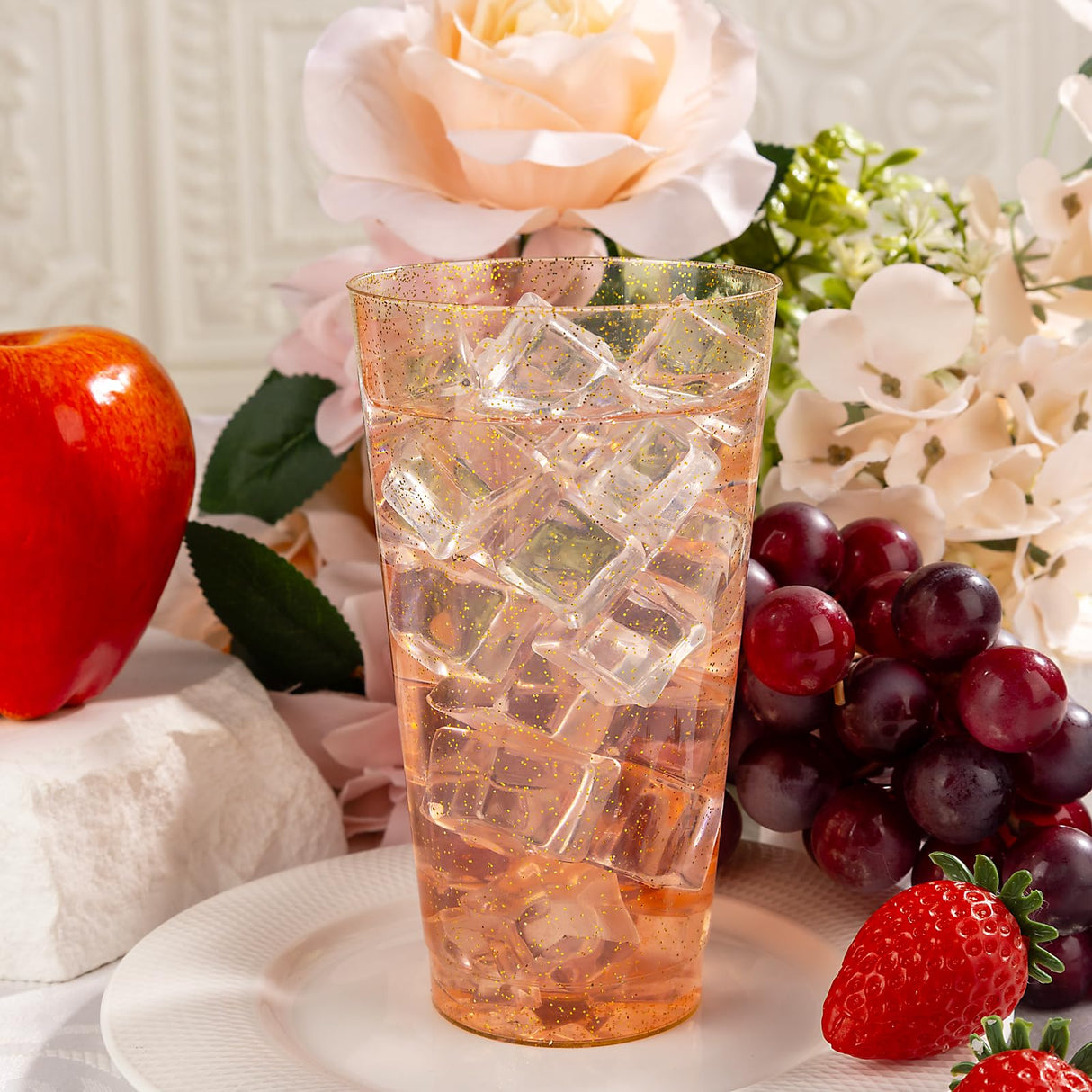 I00000 16 oz Gold Plastic Cups, 100 Pack Gold Glitter Plastic Cups Tumblers Disposable Party Cups Wedding Cups, Heavy-duty Plastic Disposable Cups Ideal for Halloween,Thanksgiving & Christmas Parties