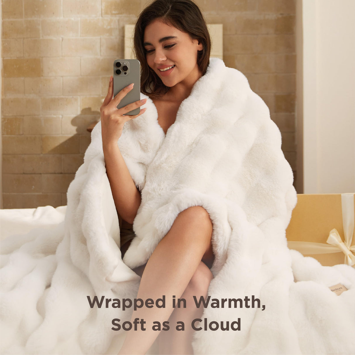 Bedsure GentleSoft Fluffy Throw Blanket, 870GSM Soft Bubble Faux Fur Throw Blanket for Couch, Fuzzy Plush Winter Decor for Christmas, Thick Warm Furry Cozy Gifts for Women Girls Mom, Cream, 50"x60"