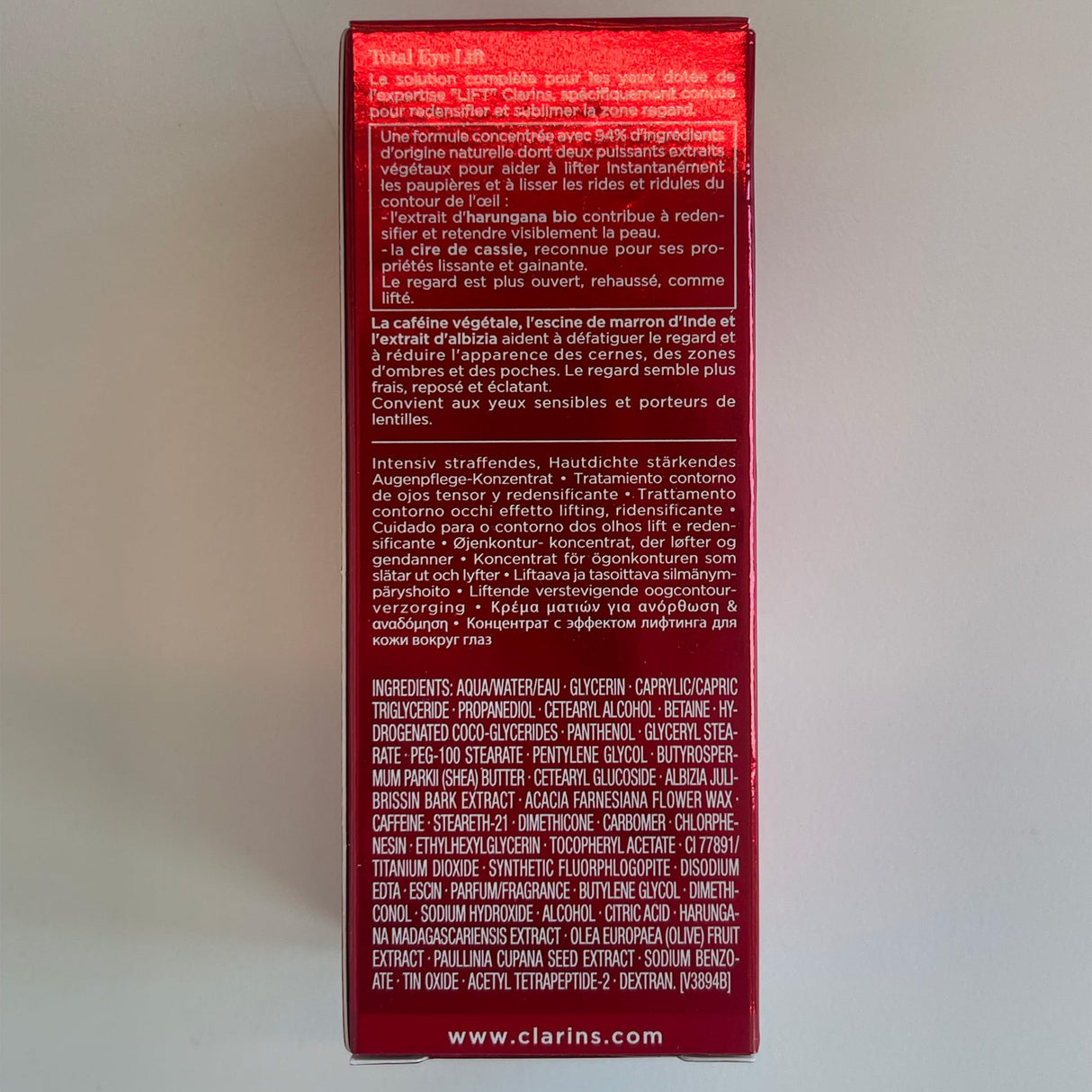 Clarins Total Eye Lift | Anti-Aging Eye Cream | Targets Wrinkles, Crow's Feet, Dark Circles, and Puffiness For a Visible Eye Lift in 60 Seconds Flat*| Ingredients Of 94% Natural Origin