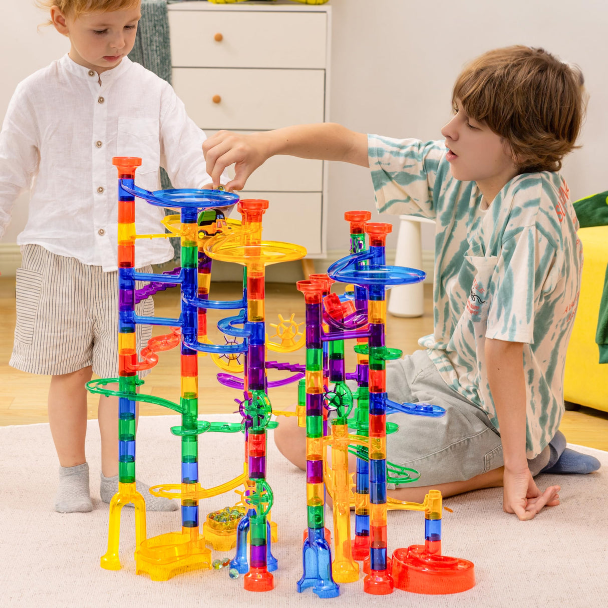 JOYIN 207Pcs Glowing Marble Run, Construction Building Blocks Toys with 5 Glow in The Dark, STEM Toy for Boys and Girls, Educational Toy, Gift for Christmas