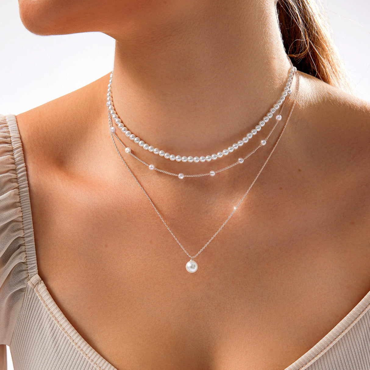 Zeffy Layered Silver Pearl Necklaces for Women Silver Plated Dainty Layered Tiny Single Pearl Choker Trendy Cute Silver Necklace Stack Wedding Jewelry Sets for Women Bridesmaid Gifts
