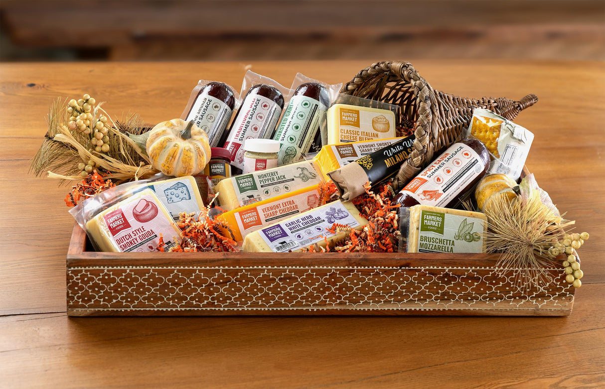 Farmers Market, Gluten Free, Keto, Paleo, Low Sodium, Zero Sugar, Christmas Charcuterie Board, Holiday Meat and Cheese Gift Baskets, Classic Assortment