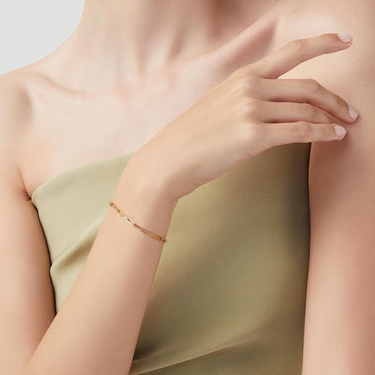 Miabella 18K Gold Plated 925 Sterling Silver Italian 3mm Paperclip Link Chain Bracelet for Women Men, Made in Italy (Length 7 Inches)