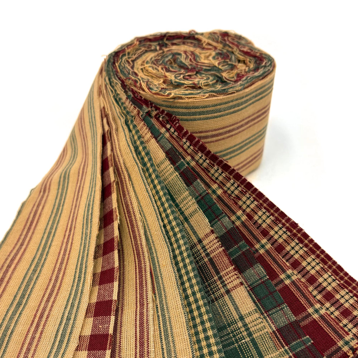 Vintage Christmas Homespun Cotton Red Green Fabric 22 pc 2.5" X 44" Precut Roll (Jelly Roll) by JCS