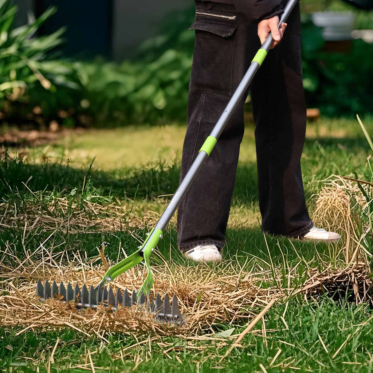 WORKPRO Thatch Rake, 15-Inch Thatching Rake for Lawns with 5FT Handle