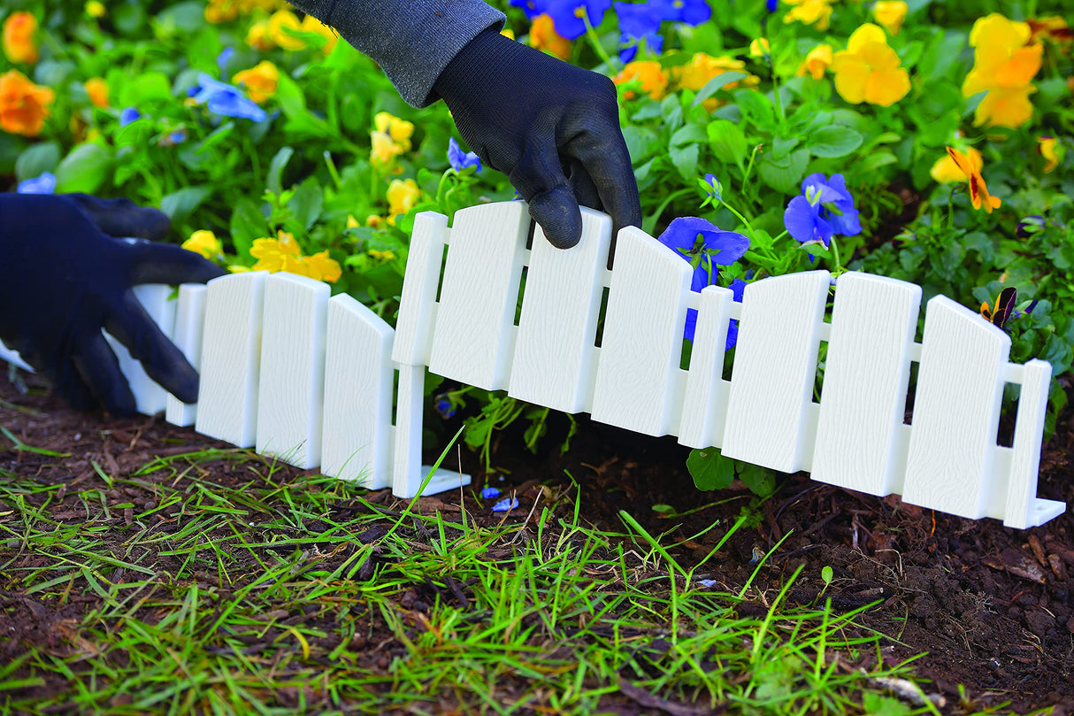 EasyFlex No-Dig Landscape Edging with Anchoring Spikes, 4.5 in. Tall Decorative Adirondack Wood-Look Fence Garden Border, 15 Foot Kit, White (3600WT-15C-6)