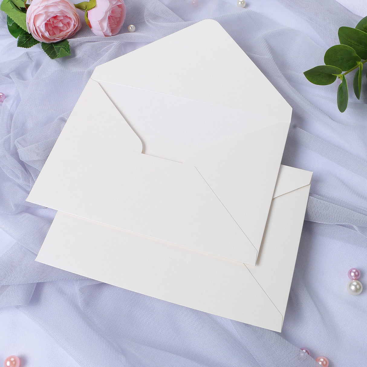 PONATIA 50 PCS/Pack 80lb Thick A7 Envelopes, 5.27 x 7.48'' Sparkle Ivory Heavy Duty Envelopes, Perfect for 5x7 Envelope Wedding Invitation Cards, Christmas Gift Cards, Acrylic Invitations, Photos