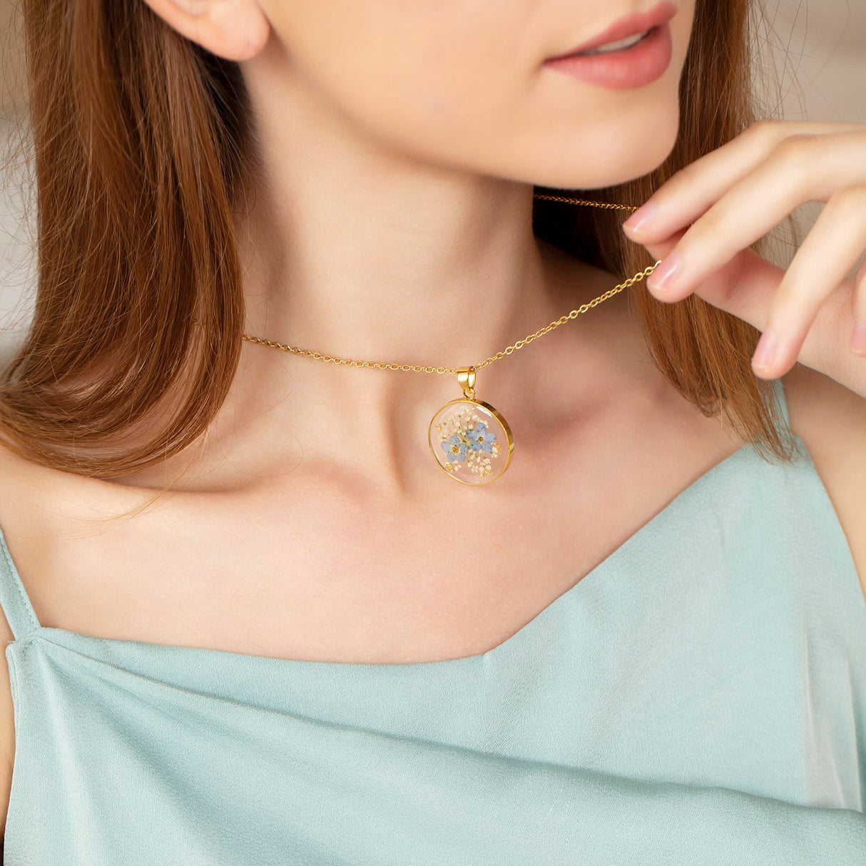 Forget-Me-Not and Queen Anne's Lace Pressed Wildflower Necklace | Gold Pressed Flower Necklace | Personalized Handmade Necklaces for Women | Forget-Me-Not Jewelry | Alaska State Flower Jewelry | 18ā