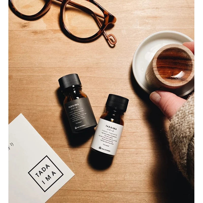 TADAIMA Smoky Wood Wood & Herb Aroma Oil Essential Oil Made in Japan Kyoto Brand 0.3 fl oz (10 ml)