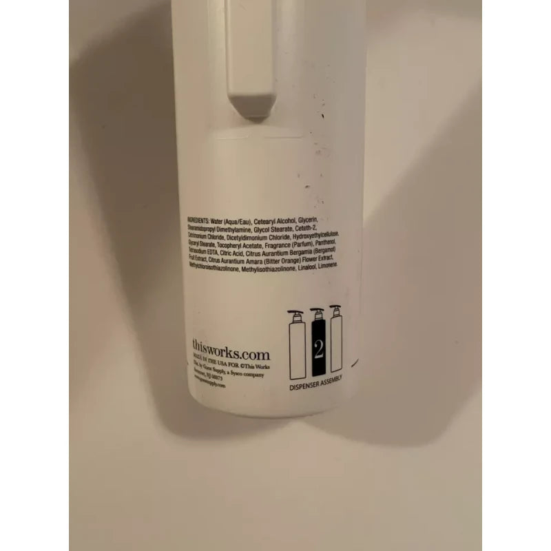ThisWorks 'In Transit': Acondicionador Revitalizante – Botella Grande | ThisWorks 'In Transit Reviving Conditioner - LARGE BOTTLE