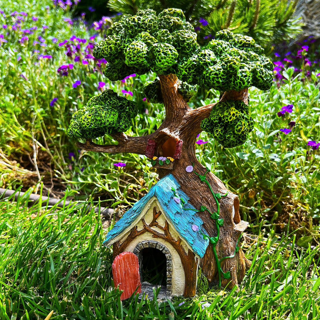 Mood Lab Fairy Garden Figurines - Tree House (8.5" H) - Miniature Decorative House - Outdoor & Indoor Garden Decor