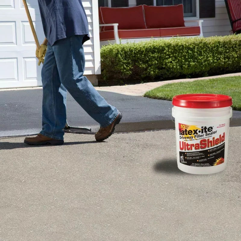 Latex-ite Driveway Asphalt Filler Fast Dry Sealer 4.75 Gal. Ultra Shield Rubberized Latex