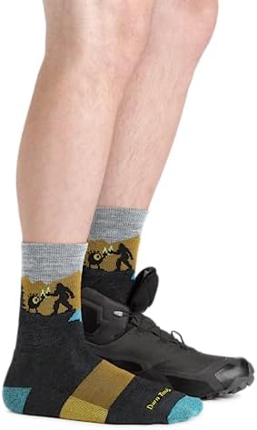 Darn Tough Men's Close Encounters Micro Crew Midweight with Cushion Sock (Style 5014) -