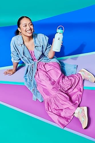 HYDRO FLASK Wide Mouth vacuum insulated stainless steel water bottle with leakproof closeable straw lid for cold water drinks, sports, travel, car and school