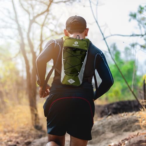Hydration Backpack with 2L Water Bladder for Cycling, Water Backpack for Hiking Running, Lightweight Hydration Pack