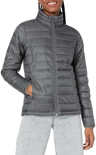 Amazon Essentials Women's Lightweight Water-Resistant Packable Puffer Jacket (Available in Plus Size)
