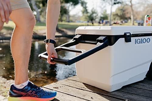 Igloo Marine Ultra 90 QT Cooler, Insulated Cooler Chest with Soft Ride Wheels, Leak-Proof Outdoor Hard Cooler, 5-Day Ice Retention, 137 Can Capacity