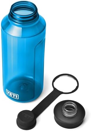 YETI Yonder Water Bottle with Yonder Tether Cap, Lightweight, Leakproof and BPA-Free