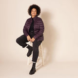 Amazon Essentials Women's Lightweight Water-Resistant Packable Puffer Jacket (Available in Plus Size)